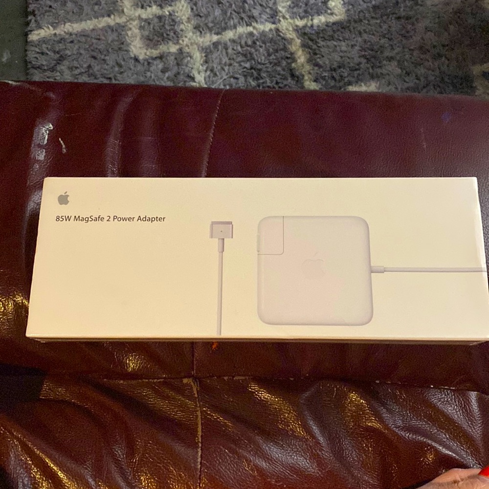 Apple Brand 85w MagSafe 2 Power Adapter